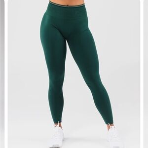 Amplify Legging - Blade Green